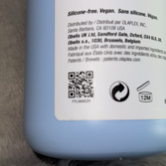 Olaplex No. 4C Bond Maintenance Clarifying Shampoo - Picture 2 of 3